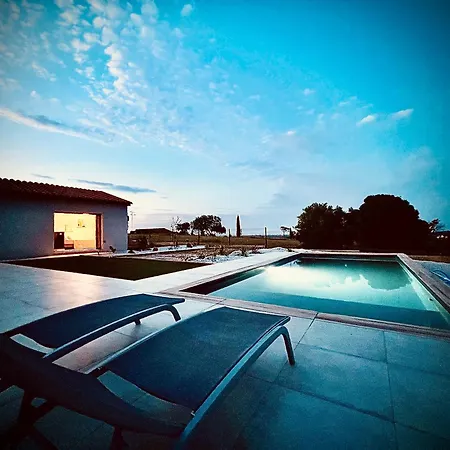 Δωμάτια σε οικογενειακή κατοικία La Casa Del Roc *