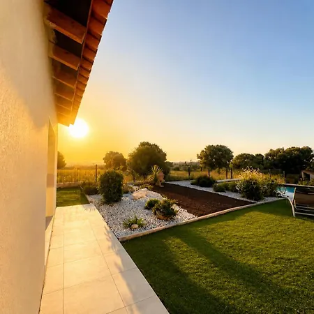 Δωμάτια σε οικογενειακή κατοικία La Casa Del Roc