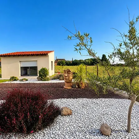 Δωμάτια σε οικογενειακή κατοικία La Casa Del Roc